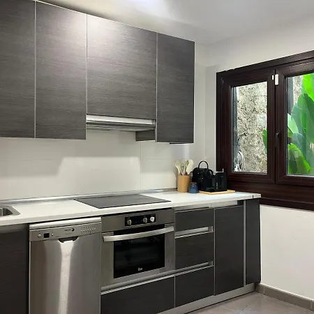 Lufia Flats 1 Apartment *