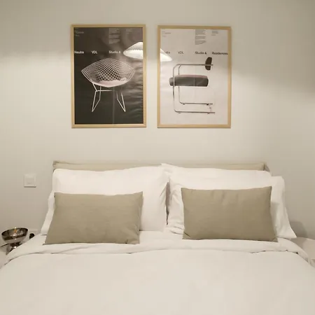 Lufia Flats 1 アパート *